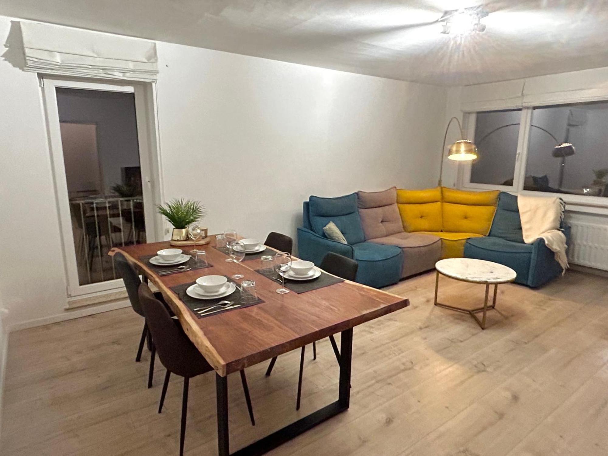 Charming Two Bedroom Flat - Nato - בריסל מראה חיצוני תמונה